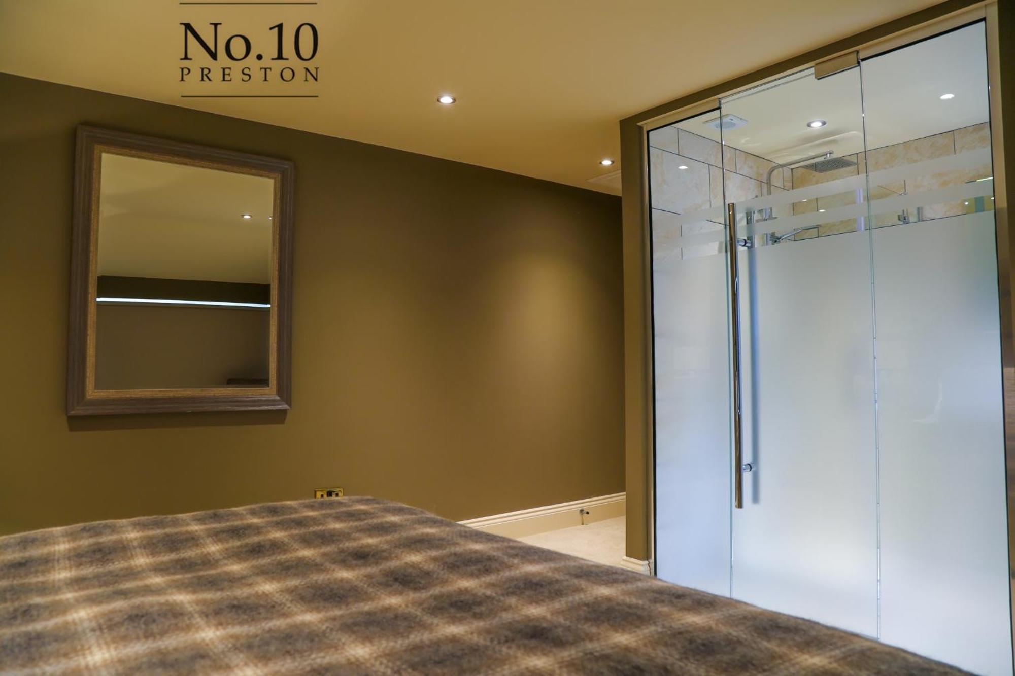 No.10 Preston Hotel Exterior foto